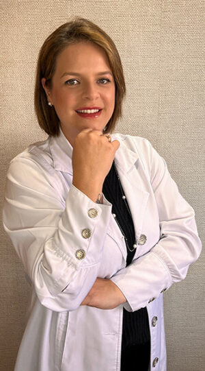 Dra. Fernanda Ferreira